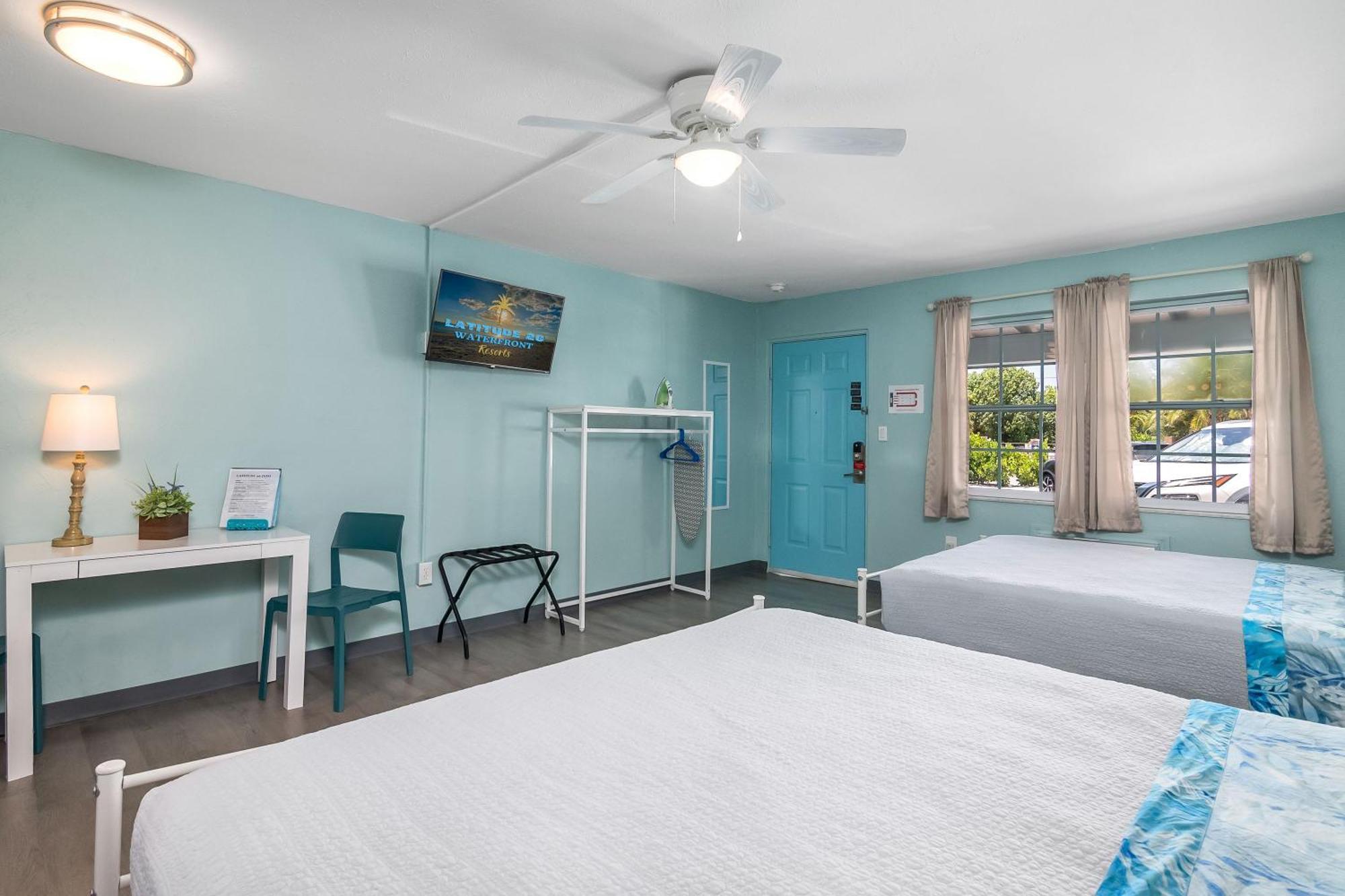 Latitude 26 Waterfront Boutique Resort - Fort Myers Beach Exterior foto