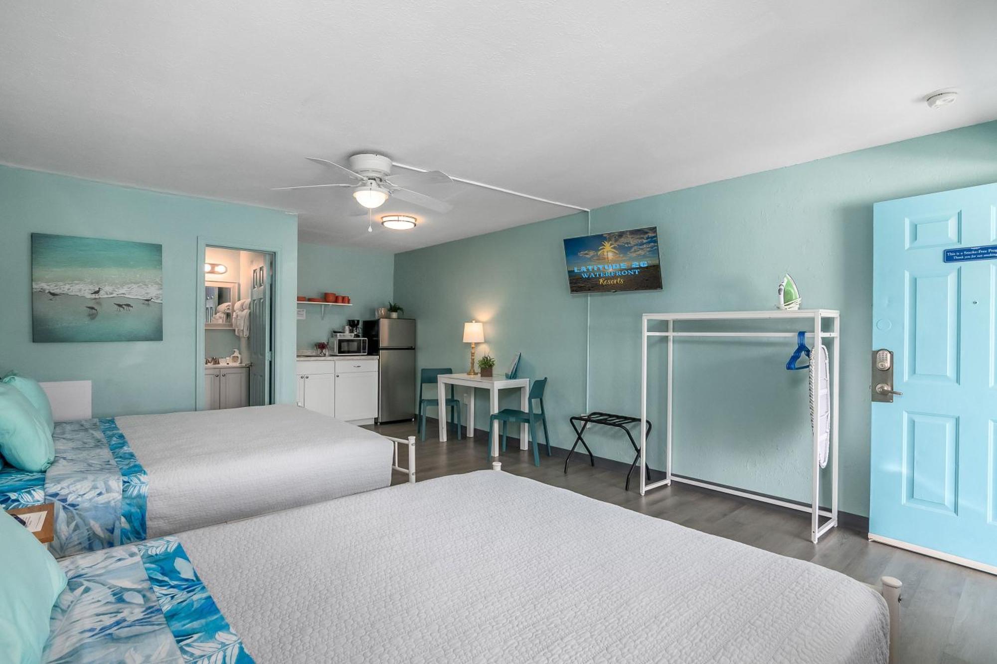 Latitude 26 Waterfront Boutique Resort - Fort Myers Beach Exterior foto