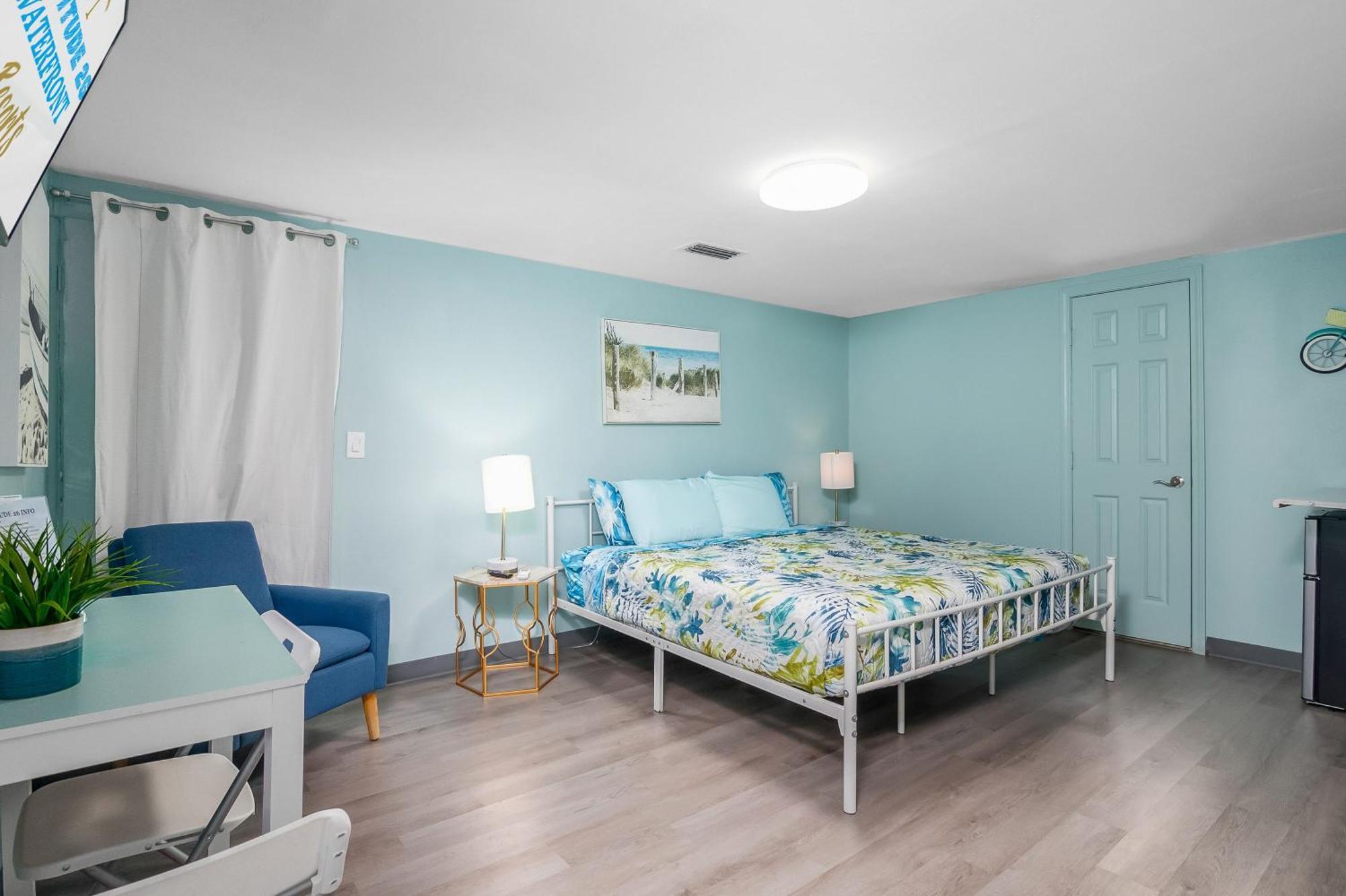 Latitude 26 Waterfront Boutique Resort - Fort Myers Beach Exterior foto