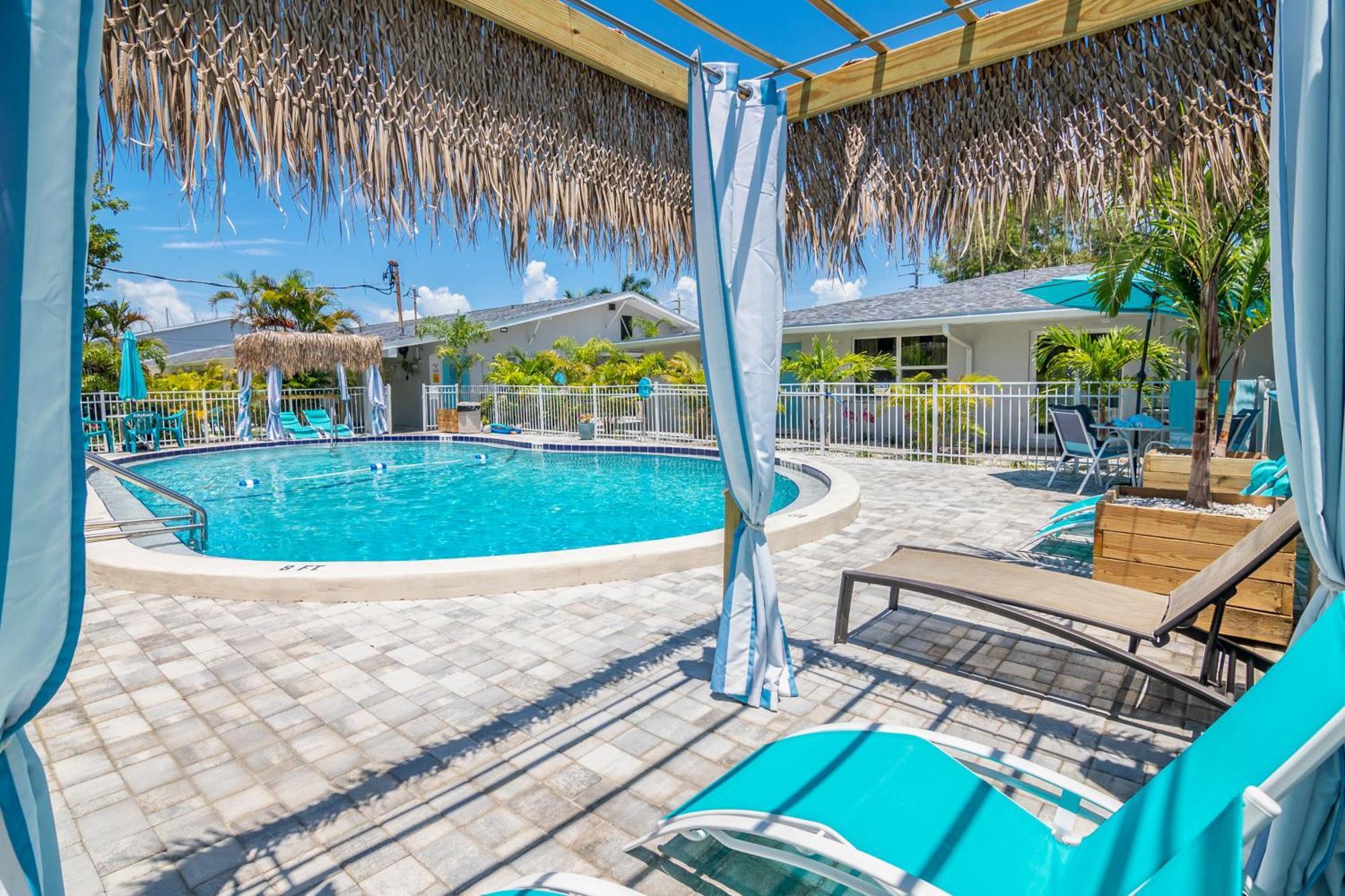 Latitude 26 Waterfront Boutique Resort - Fort Myers Beach Exterior foto
